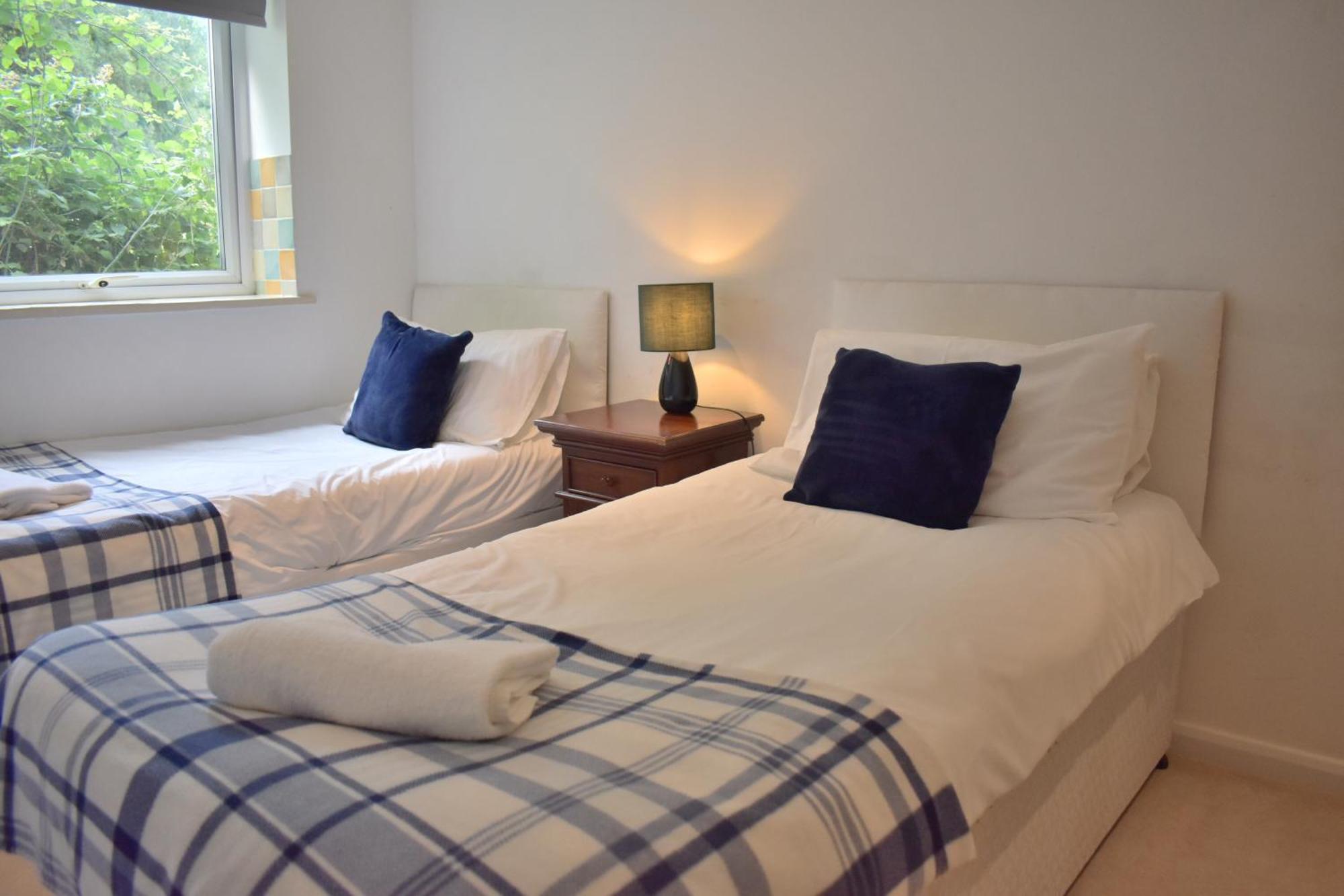 East Pallant Bed And Breakfast, Located In Large Georgian Townhouse In Central Chichester Bagian luar foto